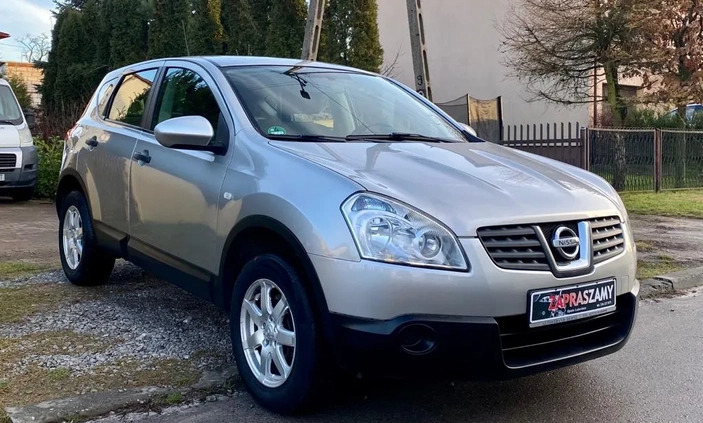 Nissan Qashqai cena 24999 przebieg: 193700, rok produkcji 2009 z Iłża małe 106